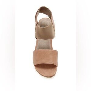Eileen Fisher Brown and Tan Leather Sandal Size 5